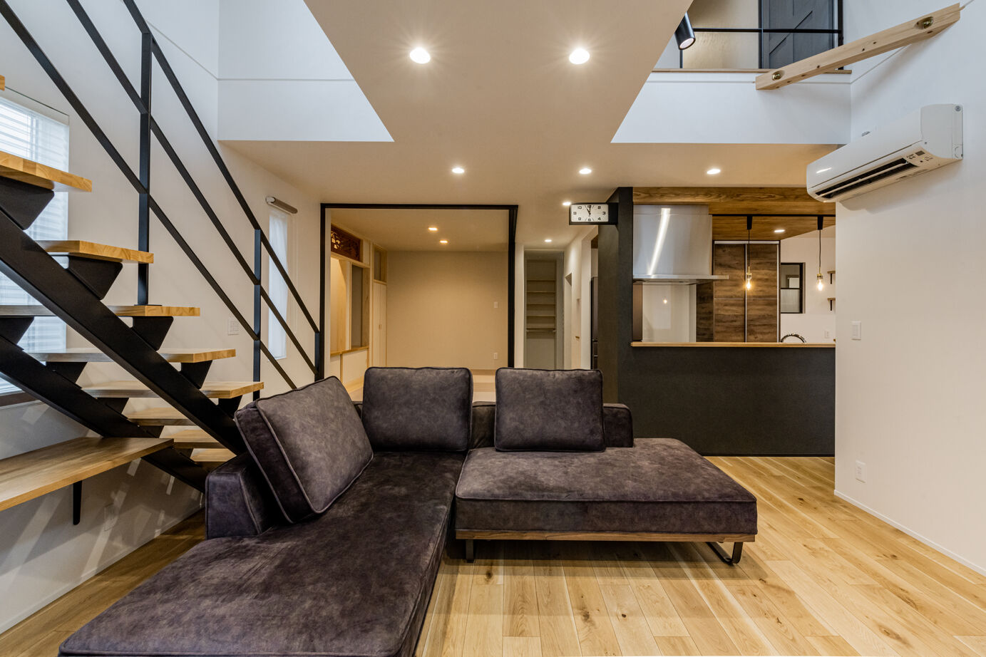 セブンハウス 家族がつながる、心地よい距離感。大空間リビングのある家。の建築実例画像6