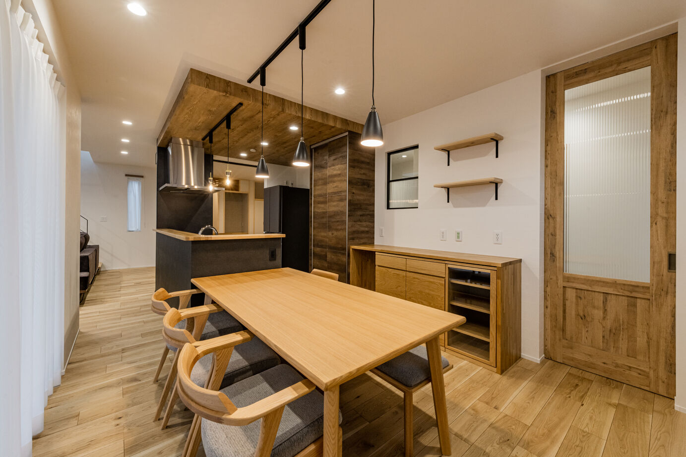 セブンハウス 家族がつながる、心地よい距離感。大空間リビングのある家。の建築実例画像9