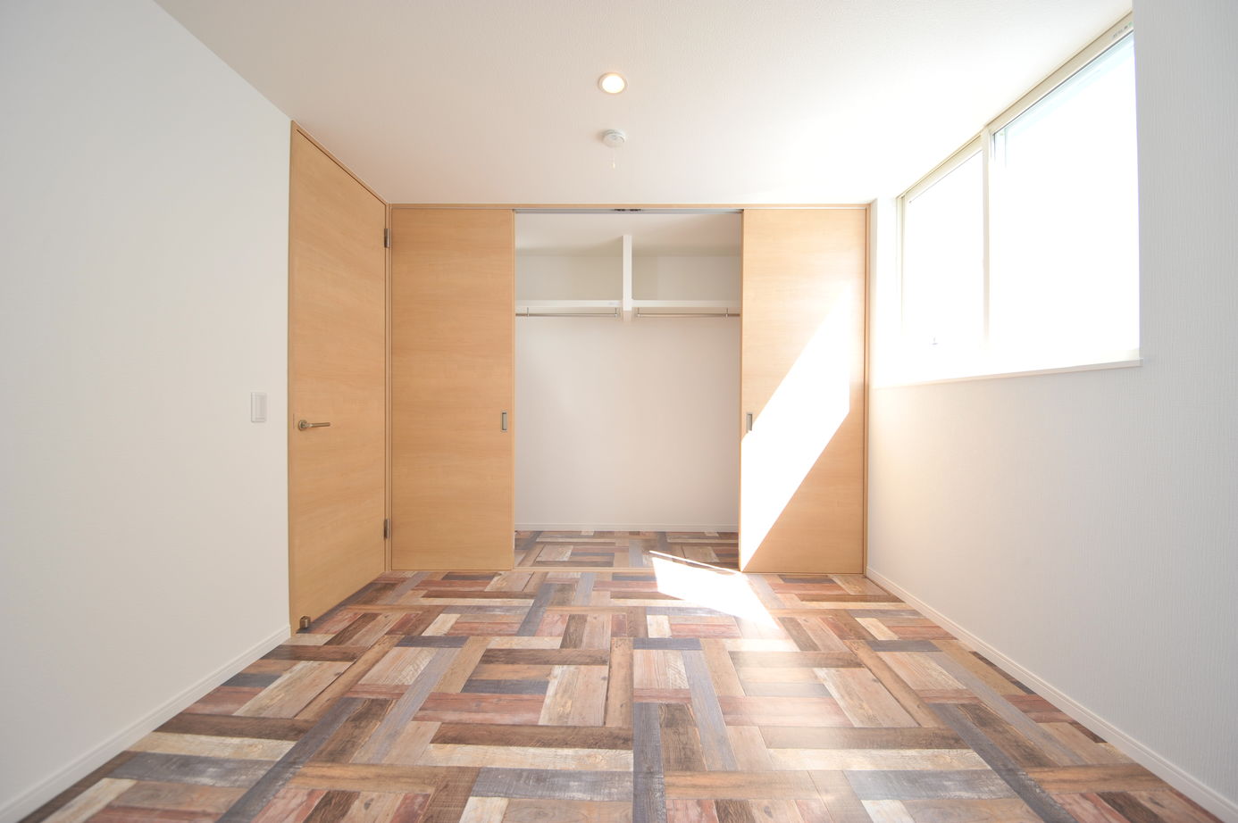 エスクリエイト　 【大阪/1000万円台/25坪/間取り図】「IE RAKU」グランピング気分。おしゃれなデザイナーズ住宅を1700万円での建築実例画像6