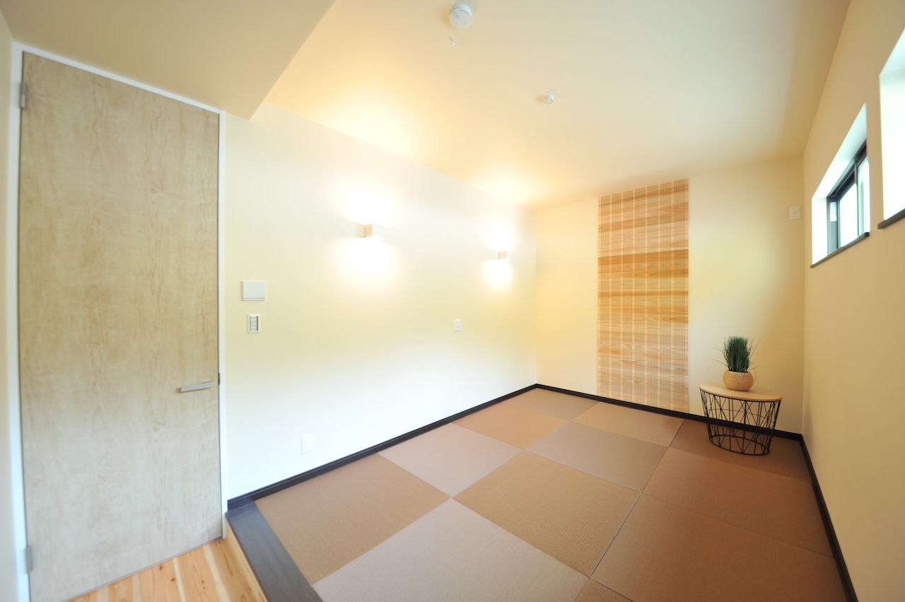 エスクリエイト　 【平屋/南大阪/2000万円台/間取り図有】「S-CUBE」杉の無垢フローリングに土佐和紙の壁紙、ZEH仕様の平屋の建築実例画像8