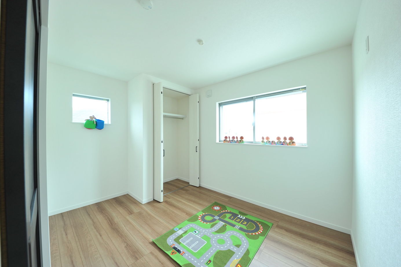 エスクリエイト　 【岸和田/2000万円台/間取り図有】「IELAB」ポポラートキッチンが映える大きな吹き抜けの住まいの建築実例画像8