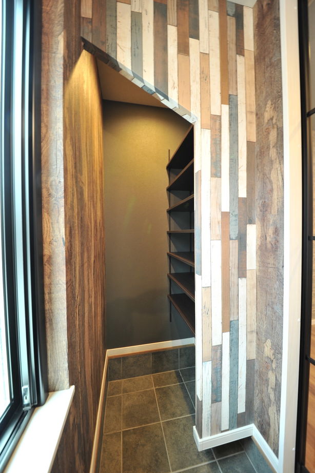 エスクリエイト　 【大阪/1000万円台/延床32坪/間取り図】ヘリンボーンにパーケット、木目がおしゃれ。広いLDKと通り土間の家の建築実例画像5