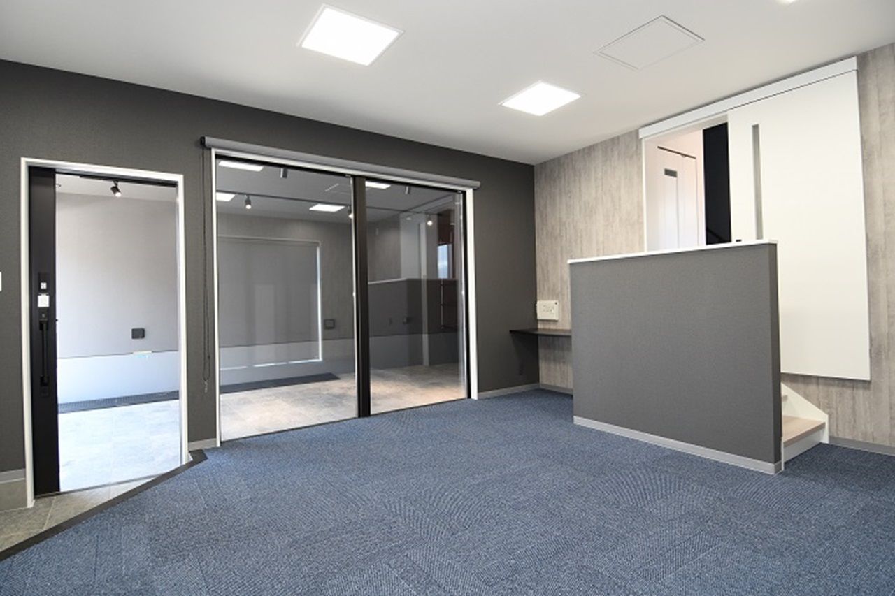 太陽ハウス 【松戸市/37坪/2階リビング】愛車を眺めながら暮らす、ビルトインガレージがある住まいの建築実例画像5