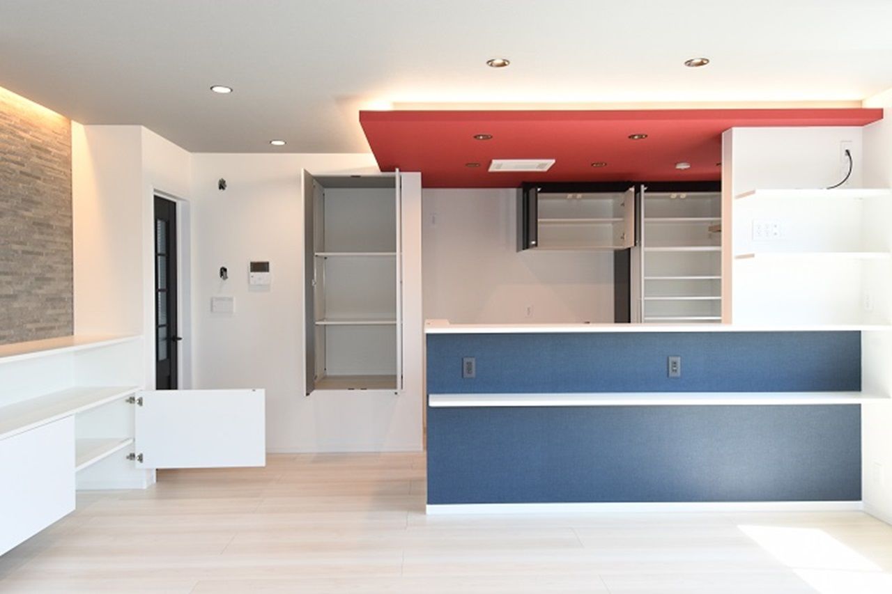 太陽ハウス 【松戸市/37坪/2階リビング】愛車を眺めながら暮らす、ビルトインガレージがある住まいの建築実例画像6