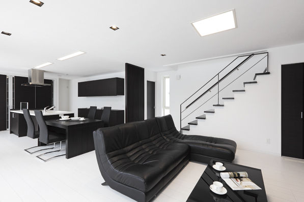 バリューホーム 【3000～3500万円】室内からも自慢の愛車を眺められるビルトインガレージの家の建築実例画像4