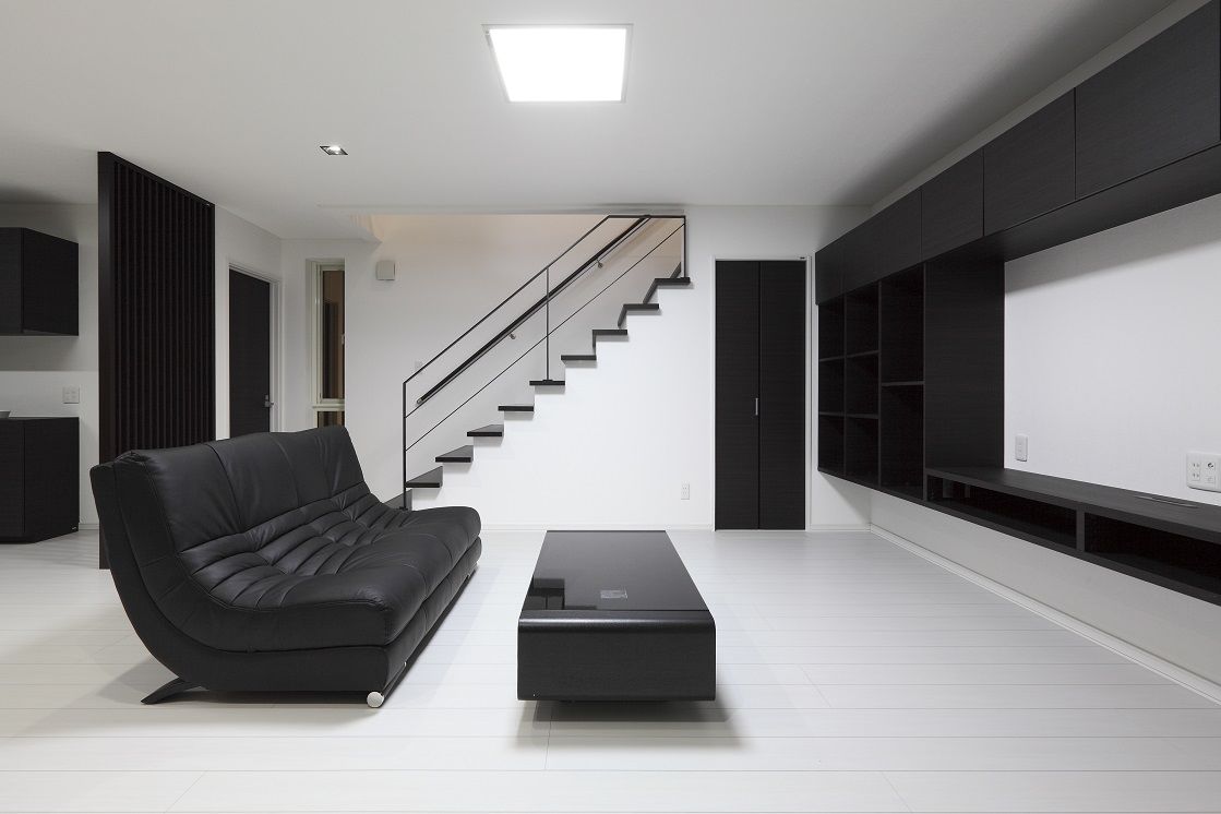 バリューホーム 【3000～3500万円】室内からも自慢の愛車を眺められるビルトインガレージの家の建築実例画像5