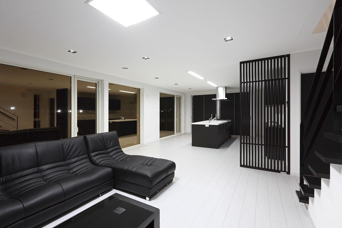 バリューホーム 【3000～3500万円】室内からも自慢の愛車を眺められるビルトインガレージの家の建築実例画像6