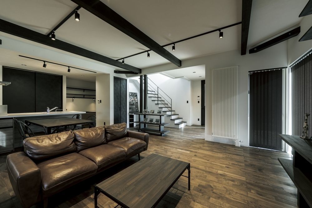 バリューホーム 《UA値0.25以下》末永く快適な暮らしを目指した、真冬を温もりで満たす家の建築実例画像1