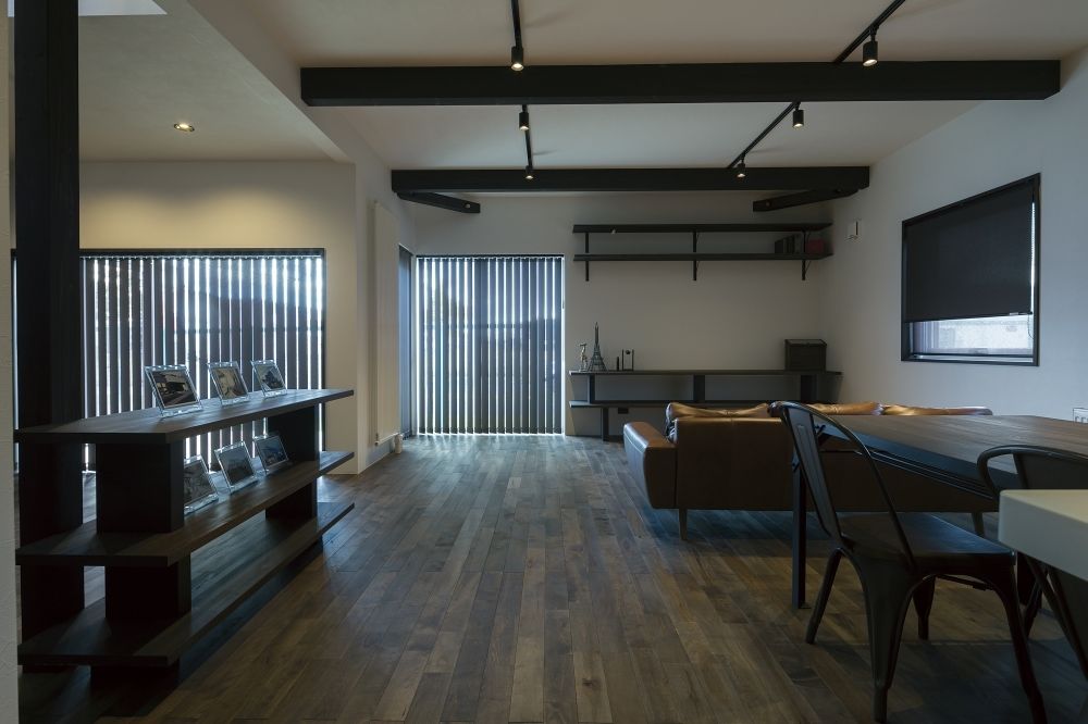 バリューホーム 《UA値0.25以下》末永く快適な暮らしを目指した、真冬を温もりで満たす家の建築実例画像2