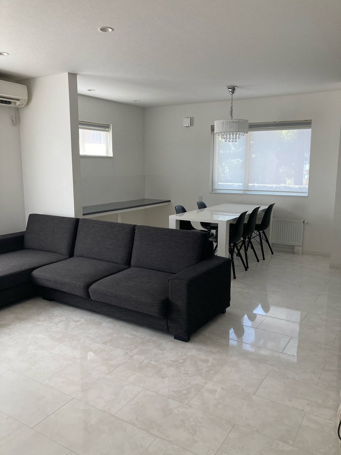 バリューホーム 【2000万円台後半】モノトーンのモダンな室内に、お気に入りのタイルやデザインウォールで遊び心をプラスの建築実例画像4