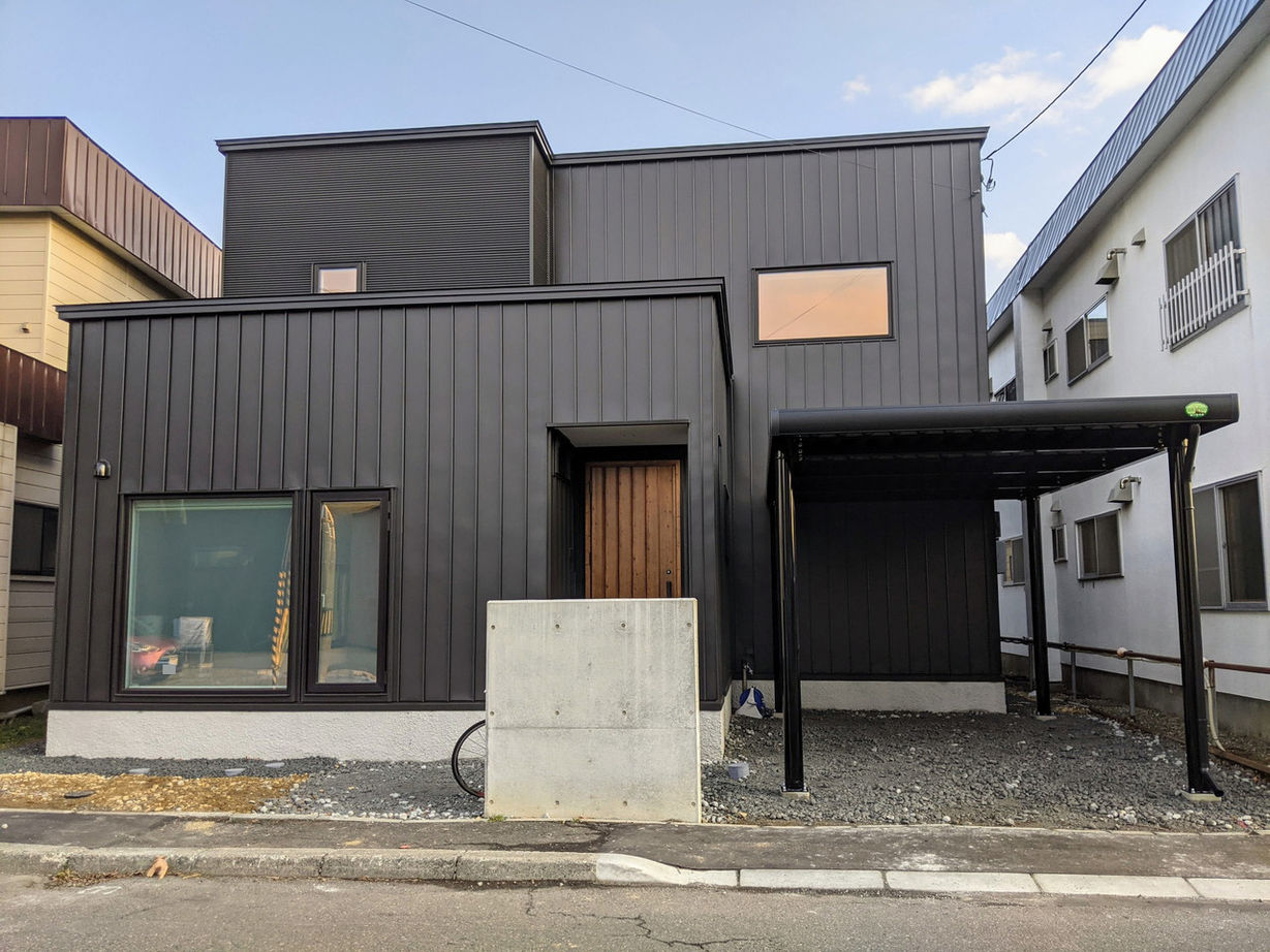 バリューホーム 【4LDK】ふんだんに用いた木の温もりがあふれる室内で、家族団らんを満喫できる家の建築実例画像3