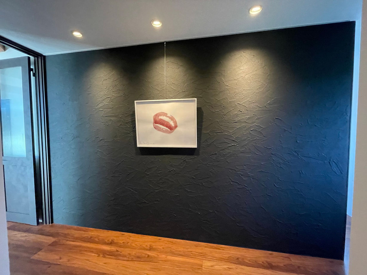 バリューホーム 【3000万円台前半／コの字型の平屋】家族が楽しく暮らせる黒を基調としたホテルライクな家の建築実例画像6