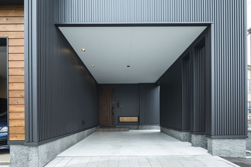 バリューホーム 【ガレージハウス】シンプルなデザインも性能も大満足な、愛車と暮らすガレージハウスの建築実例画像3