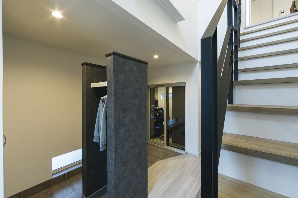 バリューホーム 【ガレージハウス】シンプルなデザインも性能も大満足な、愛車と暮らすガレージハウスの建築実例画像6