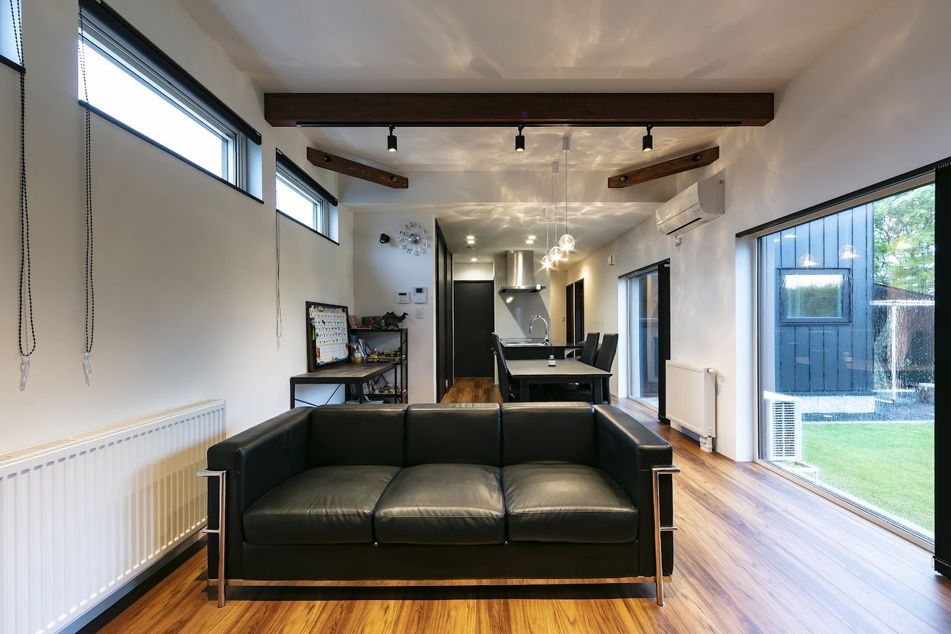 バリューホーム 庭を抱く圧倒的な開放感が魅力の平屋の建築実例画像6