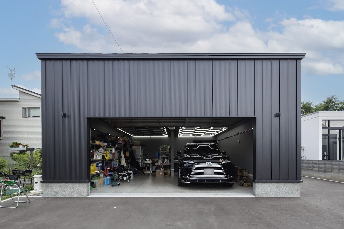 バリューホーム 【4000万円～/ビルトインガレージ】中も外も家族時間を楽しめるハイセンスなガレージハウスの建築実例画像
