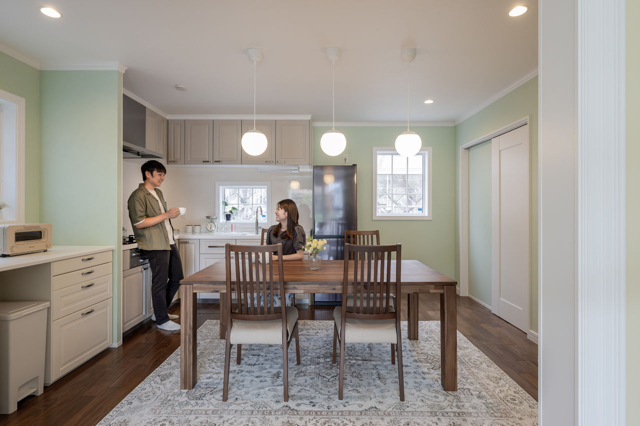 山栄ホーム　リゾートな家　(重量木骨の家) 【城陽市/3000万円台/耐震住宅/図面あり】伝統が息づくアーリーアメリカンな家。若い夫婦の夢をかたちにの建築実例画像7