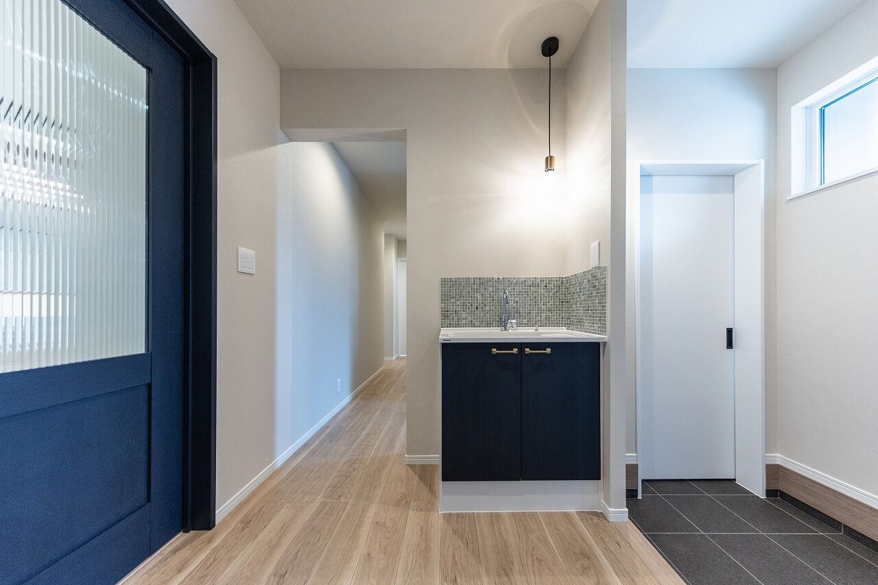 渡辺建設（パナソニックビルダーズグループ） 【沼津市／太陽光／蓄電池／ガレージ】愛猫と快適に暮らすキャットウォークのある平屋の住まいの建築実例画像8