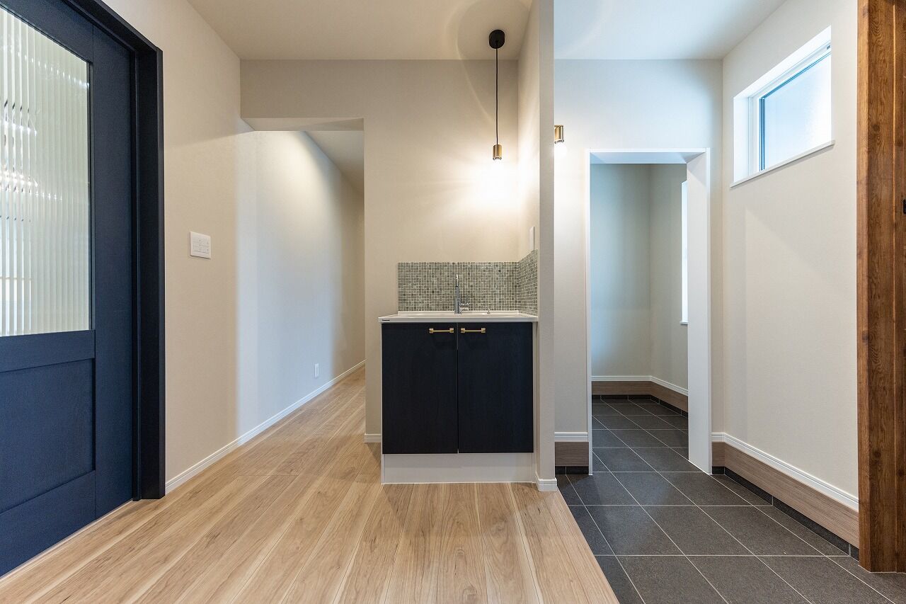 渡辺建設（パナソニックビルダーズグループ） 【沼津市／太陽光／蓄電池／ガレージ】愛猫と快適に暮らすキャットウォークのある平屋の住まいの建築実例画像9