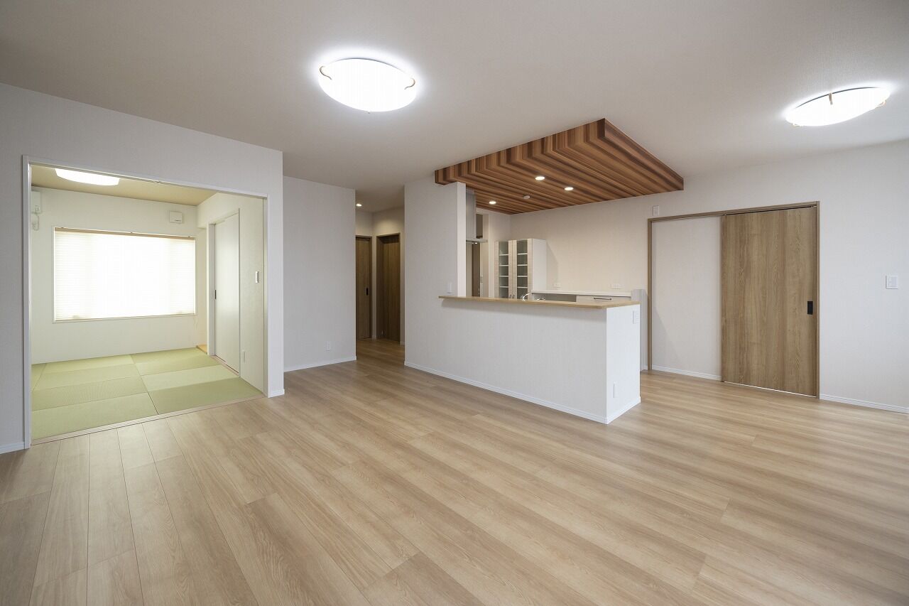 渡辺建設（パナソニックビルダーズグループ） 【裾野市／二世帯住宅／バリアフリー】いつでも自由に行き来ができる二世帯が快適に暮らす家の建築実例画像2