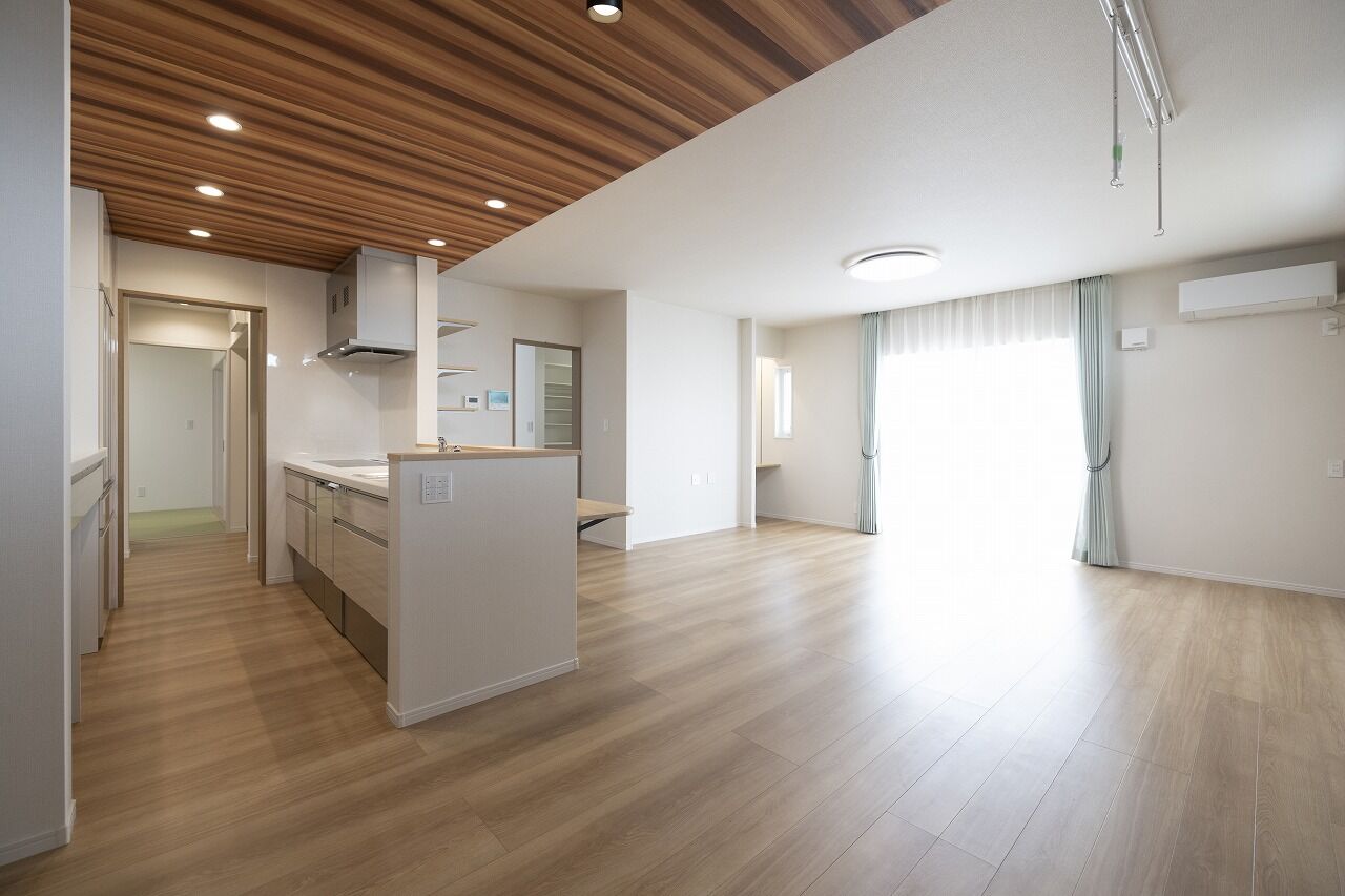 渡辺建設（パナソニックビルダーズグループ） 【裾野市／二世帯住宅／バリアフリー】いつでも自由に行き来ができる二世帯が快適に暮らす家の建築実例画像5