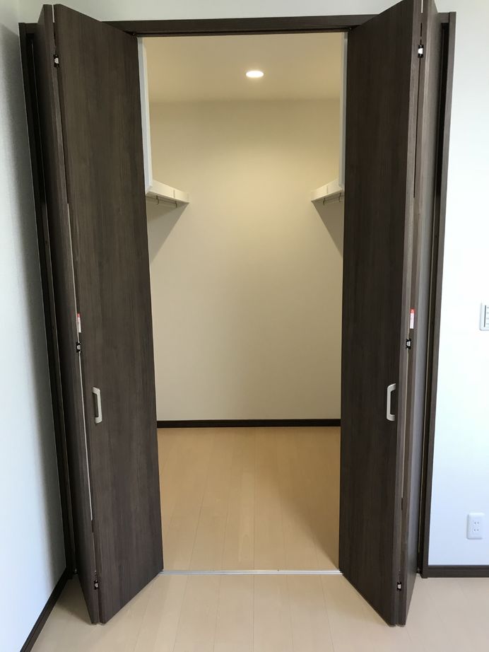 メイクハウス（大川市・柳川市） 【大川市4LDK/1500-1999万円/ 耐震等級３/平屋】スキップフロア+吹き抜けで大空間のLDKに大満足の建築実例画像6