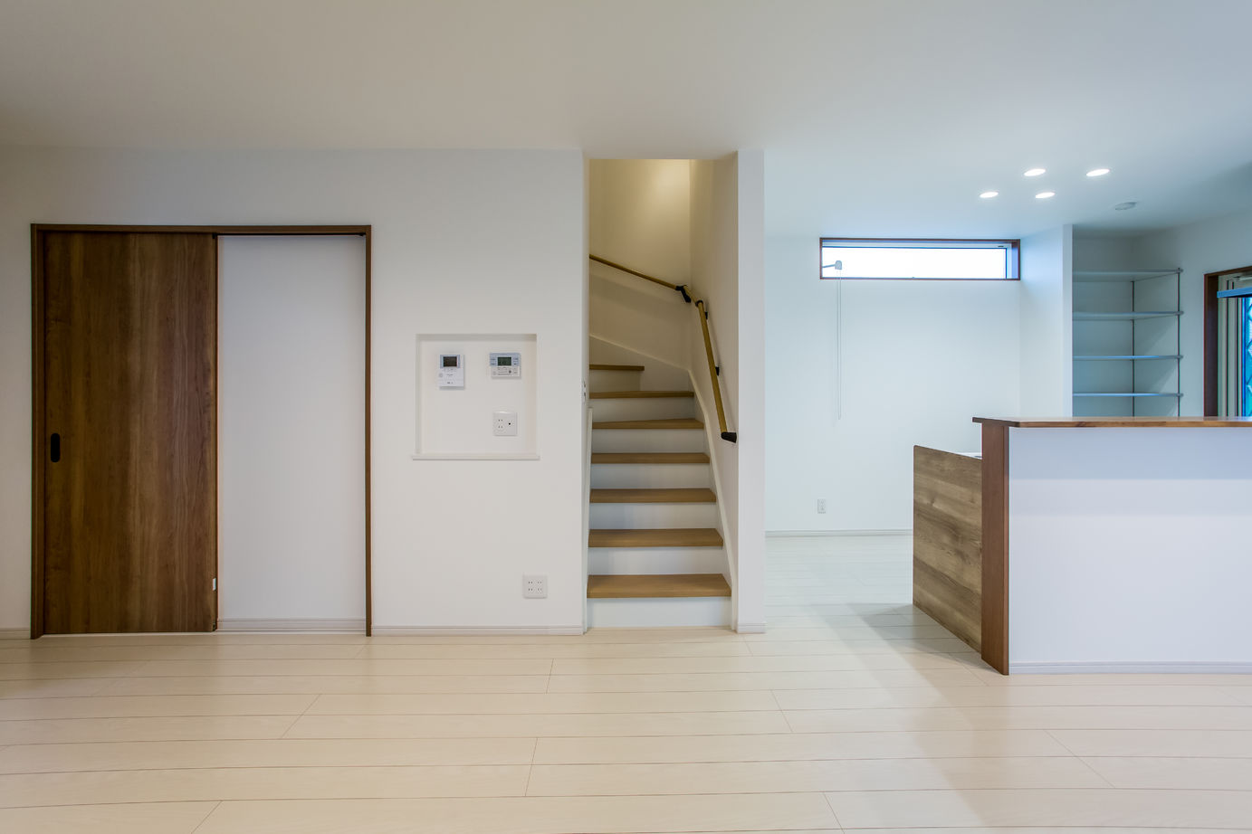 メイクハウス（大川市・柳川市） 【佐賀市4人家族/1500-1999万円/4LDK】大通り沿いの騒音を構造と断熱材・窓で解決した家の建築実例画像5