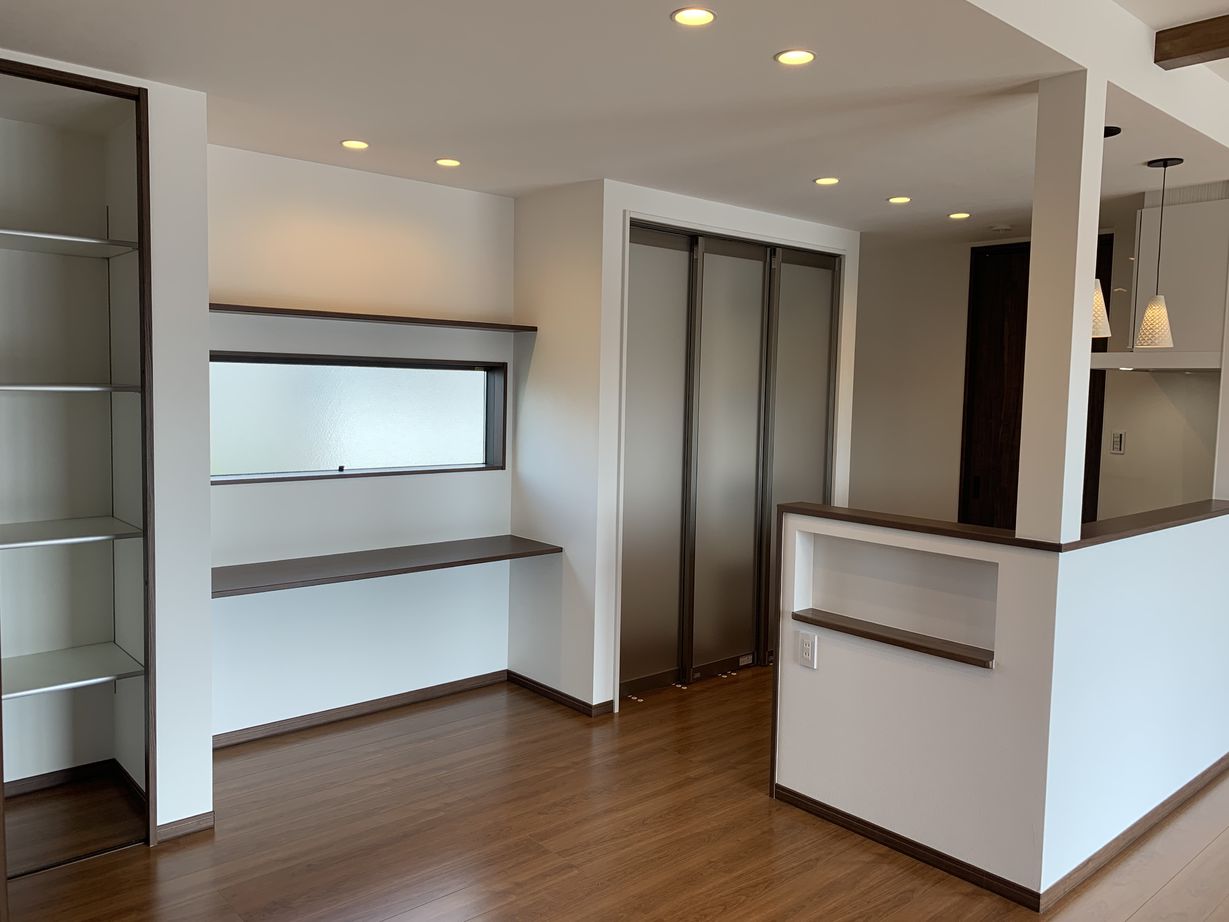 メイクハウス（大川市・柳川市） 【大川市4LDK /1500-1999万円/平屋】週末の買いだめも楽々収納!たっぷり収納スペースと広々LDKの家の建築実例画像3