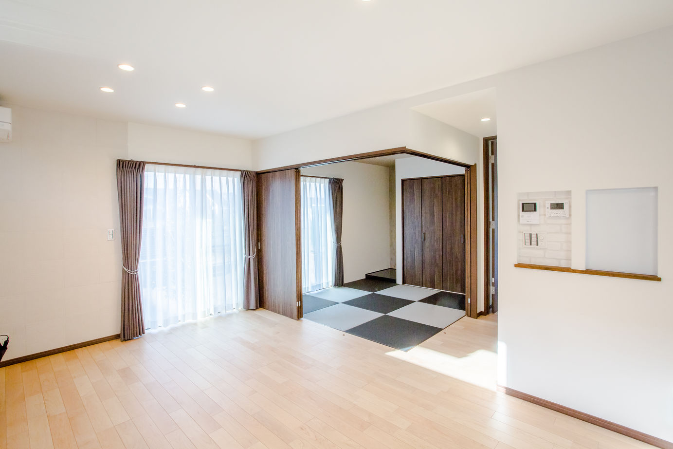 メイクハウス（大川市・柳川市） 【大川市5LDK /1500-1999万円/2階建て】ゆくゆくは1階だけで暮らせる将来を見据えた間取りの家の建築実例画像3