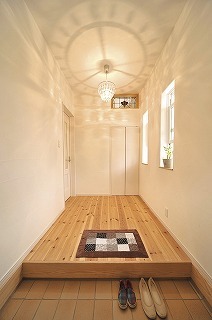 フォルトーナ 自然素材にこだわった南仏風の可愛らしい住まいで、優しさに包まれて暮らす毎日の建築実例画像6