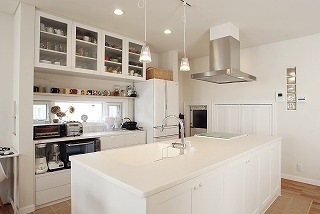 フォルトーナ 隅々までこだわって叶えた、お気に入りのインテリアがよく映える収納たっぷりの住まいの建築実例画像3