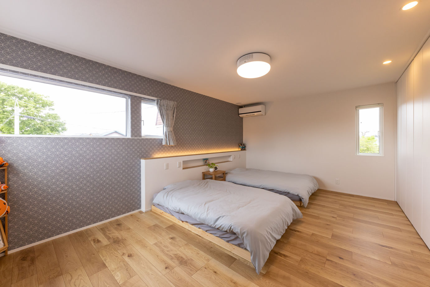 フォルトーナ インナーガレージが目を惹く和モダンの住まい。中庭から陽の光、四季の移ろいを感じるの建築実例画像3