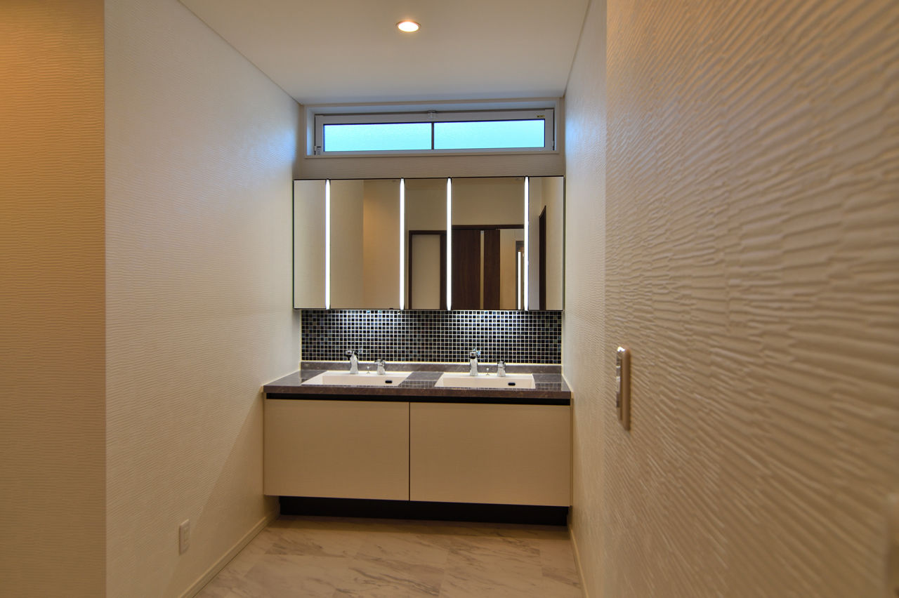 ジェイ・ケイ・ハウス（いわき・北茨城） 【いわき／ウッドデッキ／24時間換気システム】吹き抜けが開放的な広々リビングの家の建築実例画像8