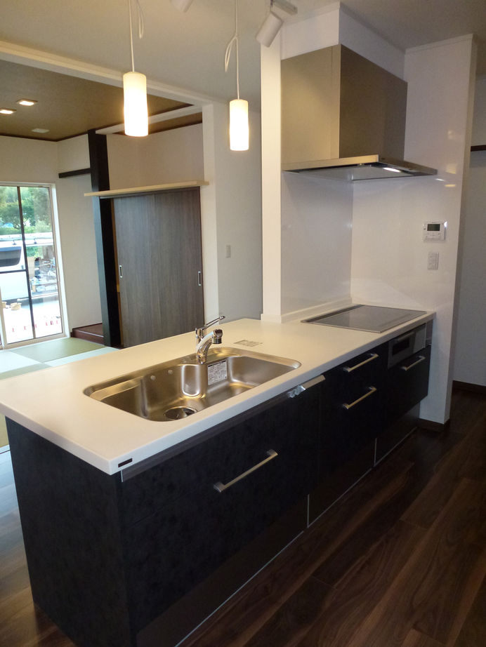 ジェイ・ケイ・ハウス（いわき・北茨城） 【いわき／小上がり畳コーナー／ロフト】大空間LDKでゆったりくつろげる平屋の家の建築実例画像7