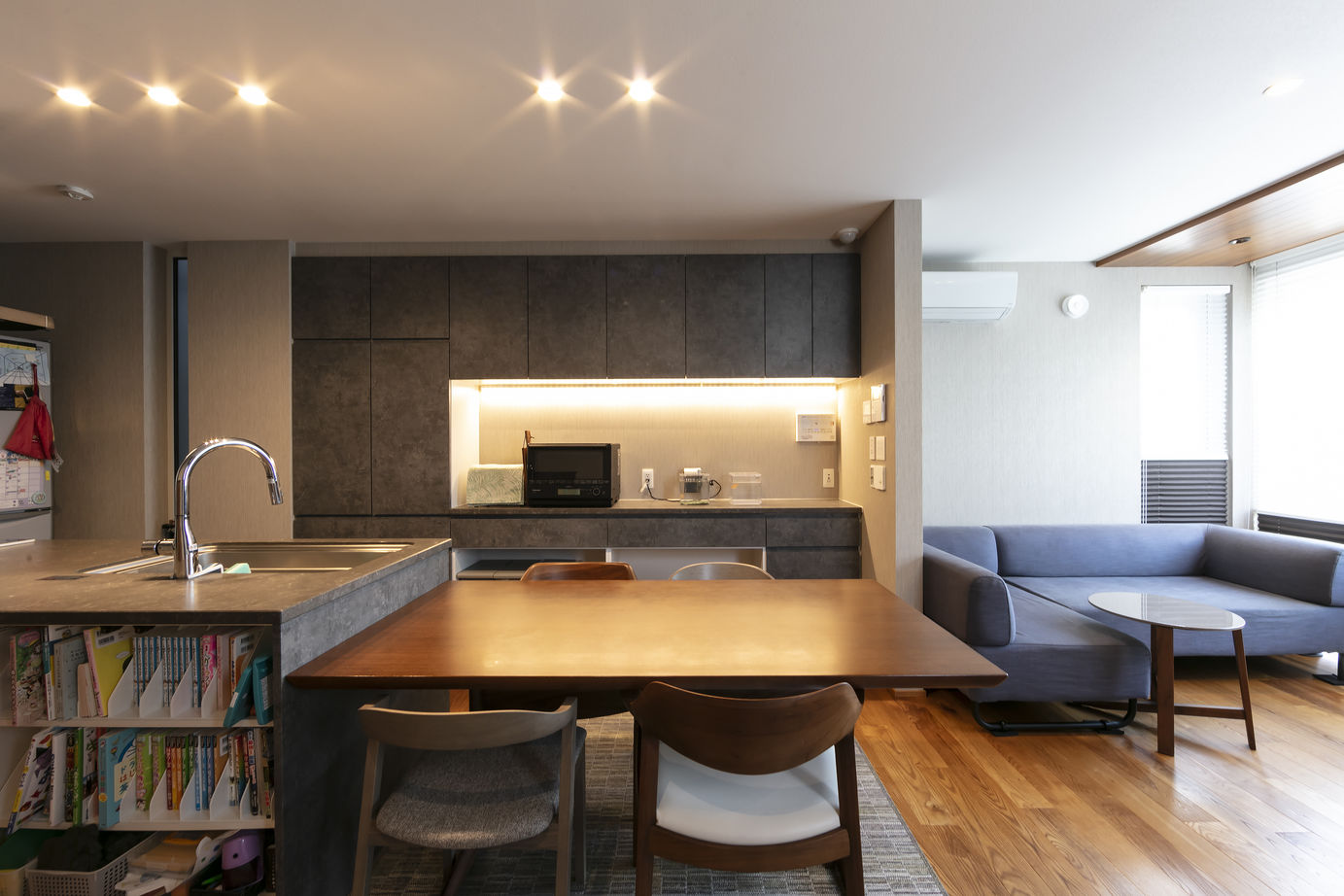 住まいるLABO 【3600万円｜土地21.5坪＆3階建て＋ビルトインガレージ】都心の狭小地がデザイン空間に！高い設計力を実感の建築実例画像4