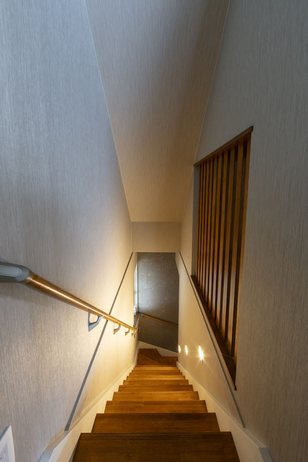 住まいるLABO 【3600万円｜土地21.5坪＆3階建て＋ビルトインガレージ】都心の狭小地がデザイン空間に！高い設計力を実感の建築実例画像7