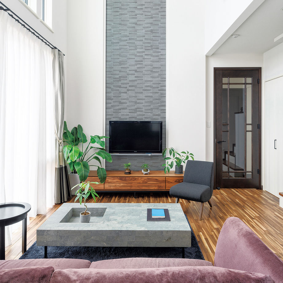 三井ホーム 【30坪台/間取り図有/吹き抜け】色や質感にこだわったインテリアで、上質なくつろぎの空間を叶えた家の建築実例画像4