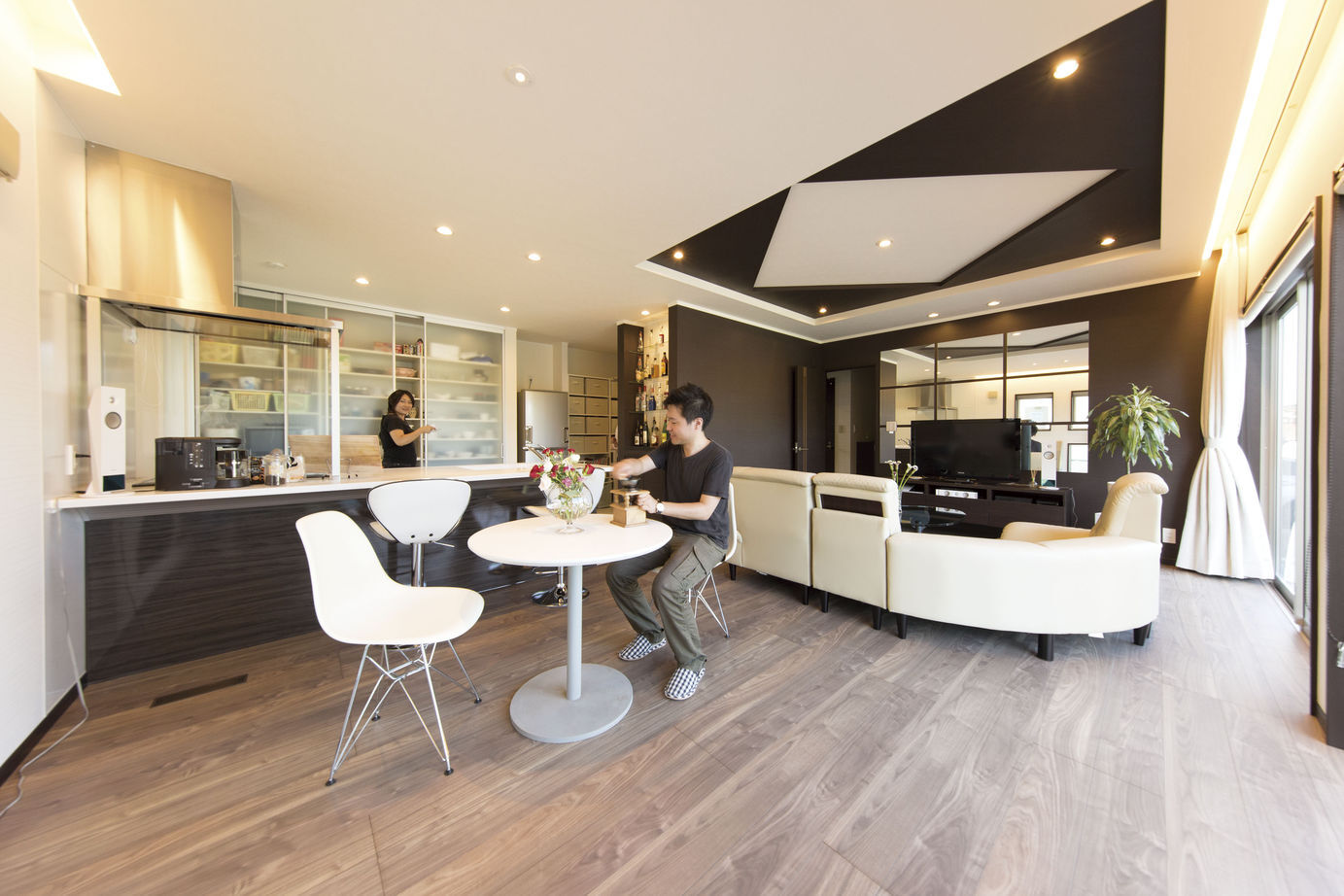 和奏建設〔わかなけんせつ〕 家の雰囲気も住み心地も満足。展示場を参考にした「隠し部屋」のある家の建築実例画像3