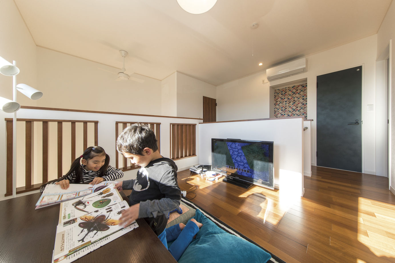 和奏建設〔わかなけんせつ〕 空間の繋がりで、家族の笑顔も、暖かさも叶えた外張り断熱の家の建築実例画像3