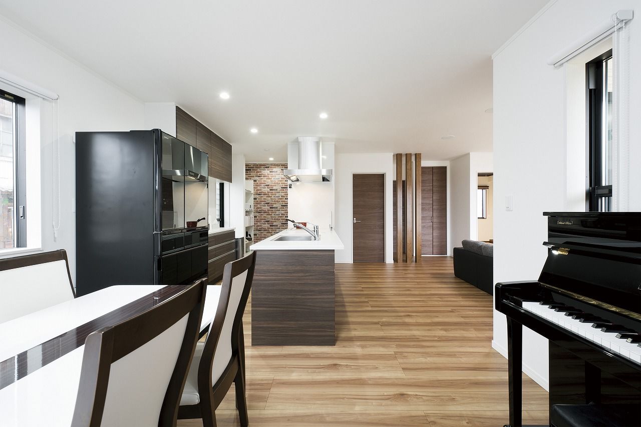 和奏建設〔わかなけんせつ〕 「家全体を包む断熱材の量に驚き！」家事ラク動線が嬉しい平屋の建築実例画像3