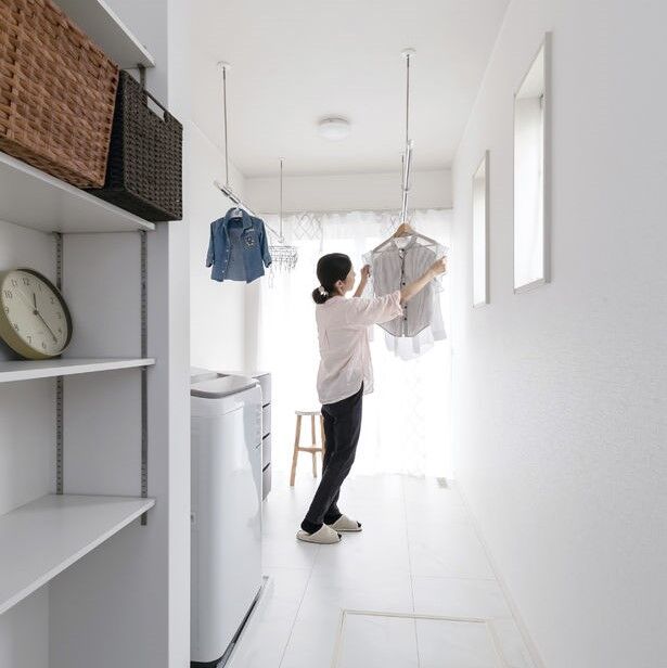 和奏建設〔わかなけんせつ〕 家事ラク動線を実現！省エネで快適な外張り断熱の家の建築実例画像1