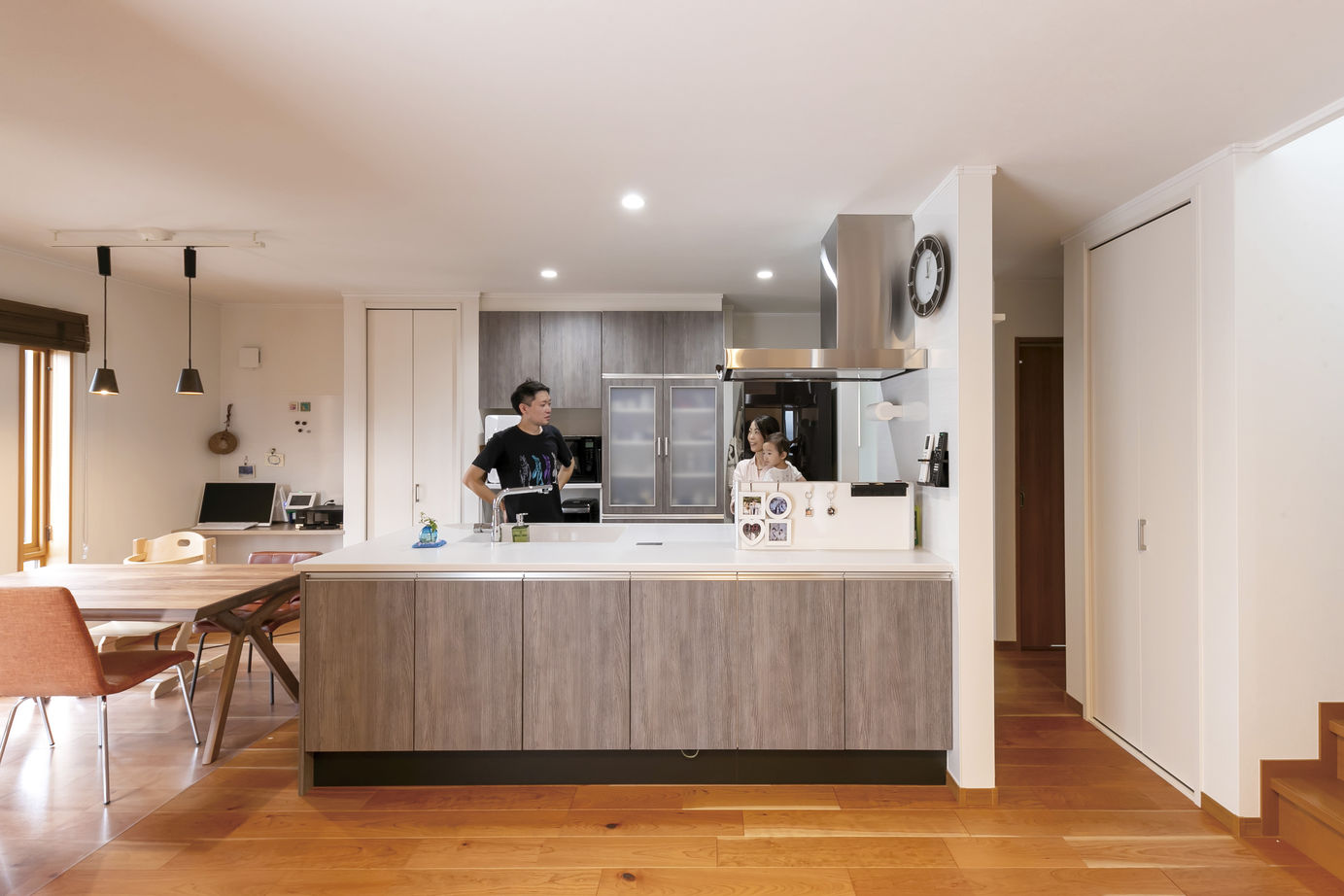 和奏建設〔わかなけんせつ〕 家事ラク動線を実現！省エネで快適な外張り断熱の家の建築実例画像2