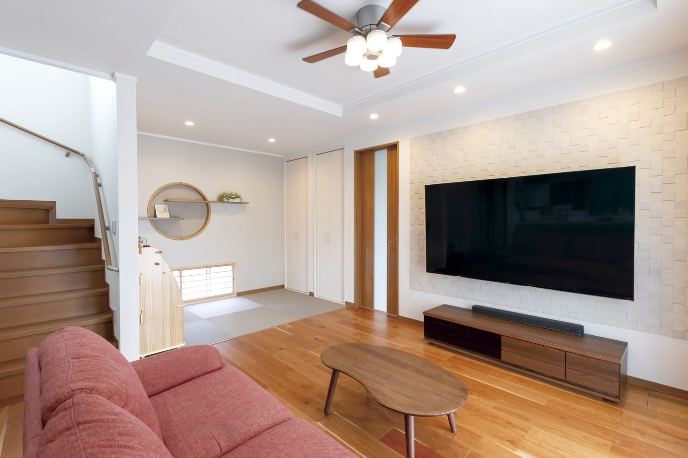 和奏建設〔わかなけんせつ〕 家事ラク動線を実現！省エネで快適な外張り断熱の家の建築実例画像9