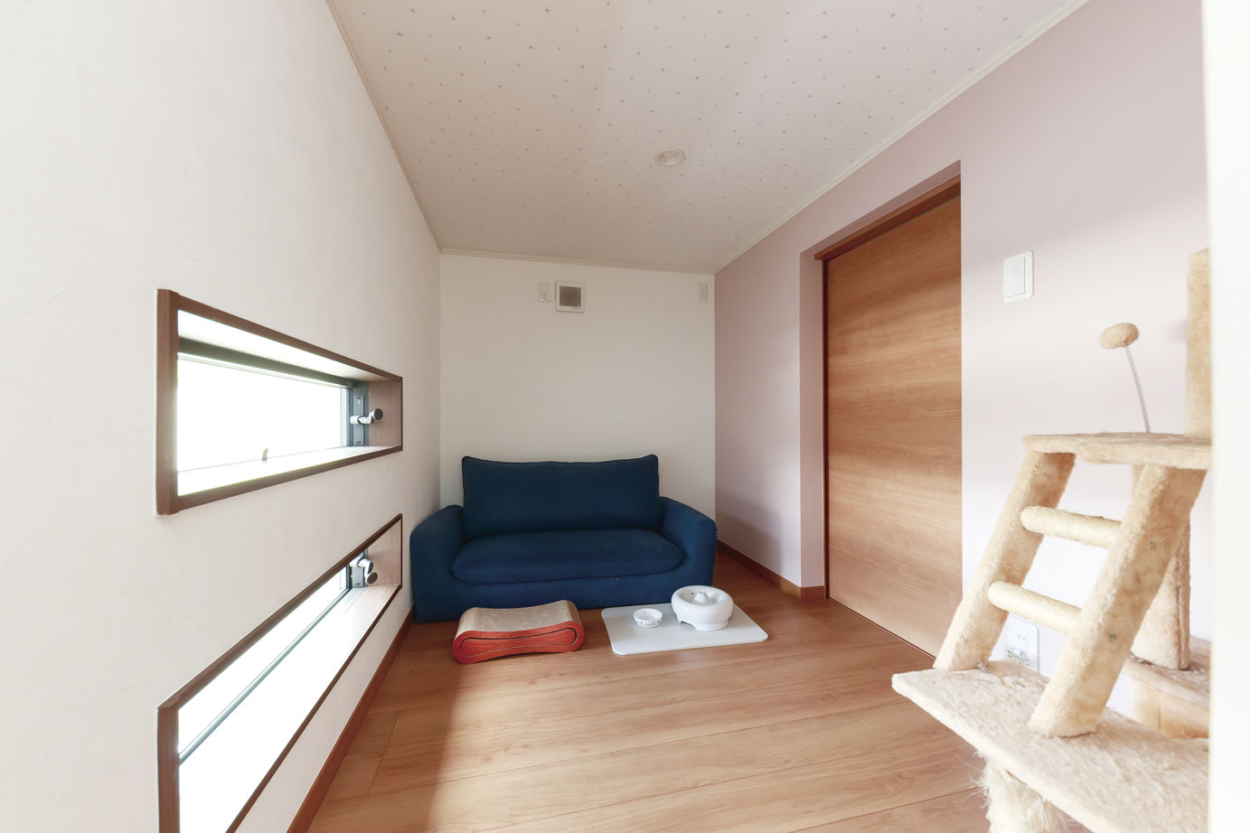 和奏建設〔わかなけんせつ〕 吹き抜けの開放感がお気に入り！猫と暮らす1年中快適な家の建築実例画像6