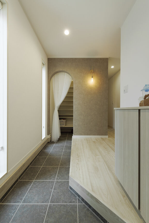 和奏建設〔わかなけんせつ〕 外張り断熱や耐震性、構造に信頼　希望通りの間取り提案にも大満足！の建築実例画像8