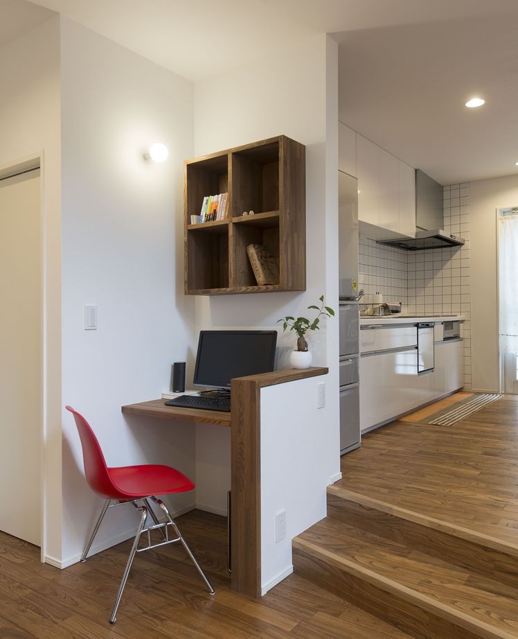 ファーストステージ　一級建築士事務所 【2500万円以下/無垢材/造作】設計士とともに創り上げる、カッコイイ×寛ぎの家の建築実例画像4