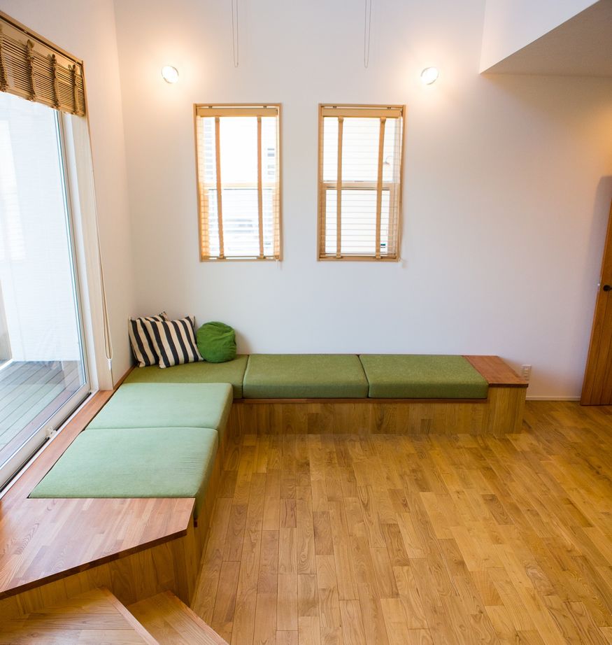 ファーストステージ　一級建築士事務所 【2500万円以下/書斎/吹き抜け】外観に表情、空間に光と風。暮らしをデザインした家の建築実例画像5