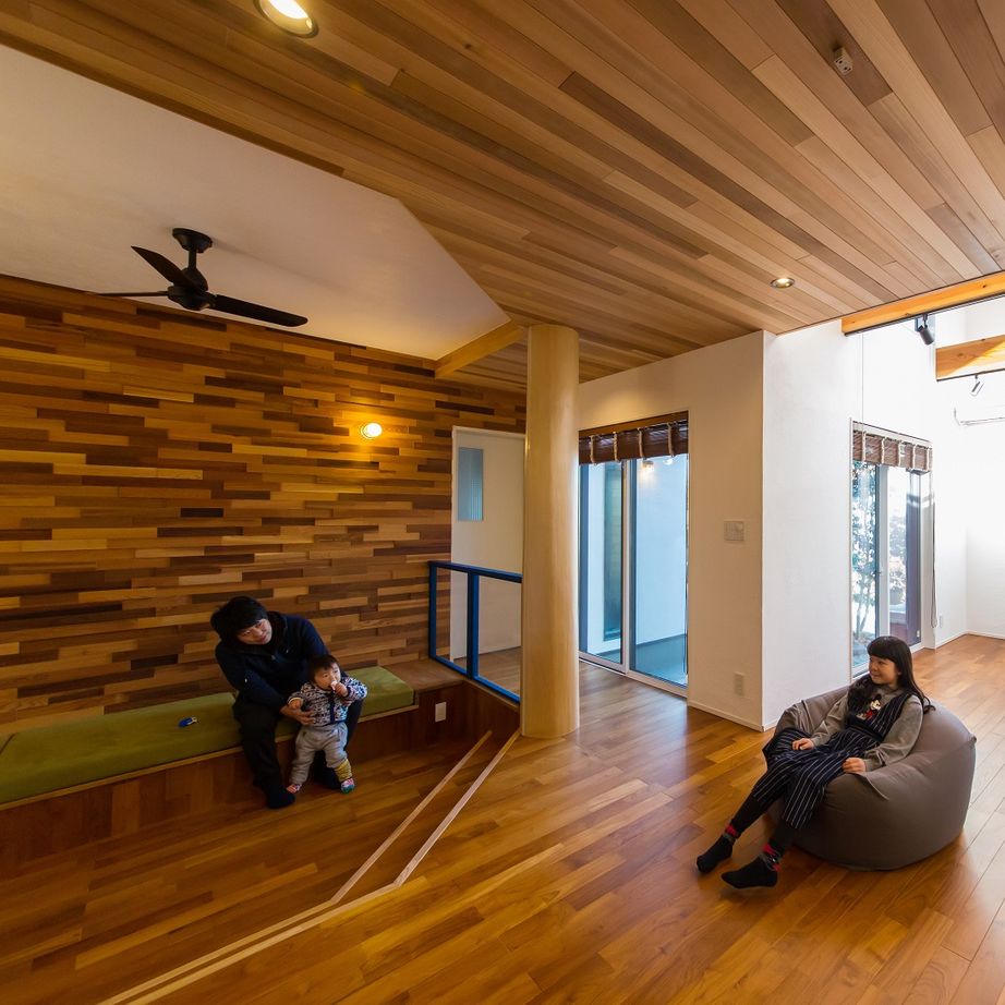 ファーストステージ　一級建築士事務所 【3000万円以下/ニッチ/砂場/魅せる収納】個性的×機能的。「家族時間を楽しむ」住まいの建築実例画像2