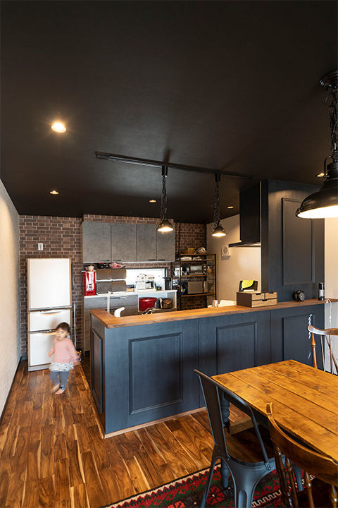 ファーストステージ　一級建築士事務所 【2000万円台/カバードポーチ/平屋/アメリカン】好きを詰め込み形にした理想の住まいの建築実例画像8