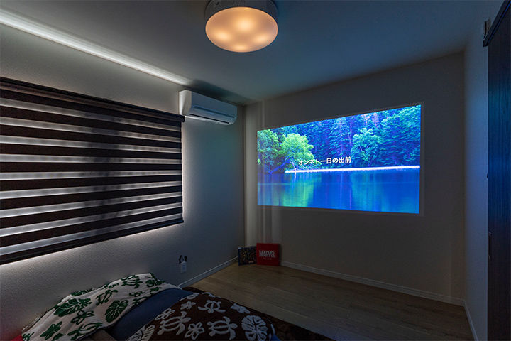 ファーストステージ　一級建築士事務所 【1700万円台/平屋/シアタールーム/バリアフリー】黒ガルバのシャープな外観の建築実例画像7